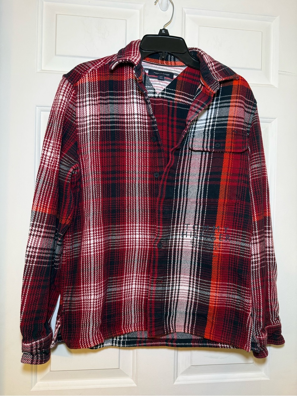 Tommy Hilfiger Men’s Shadow Check Relaxed Fit Overshirt Button Down Top Small